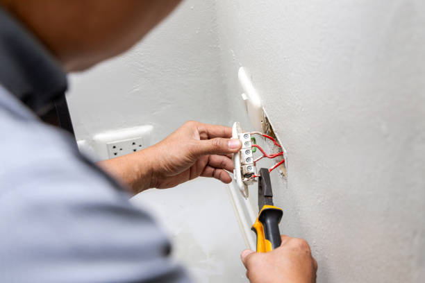 Best Electric Panel Repair  in New London, IA
